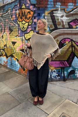 Poncho Jamie UO