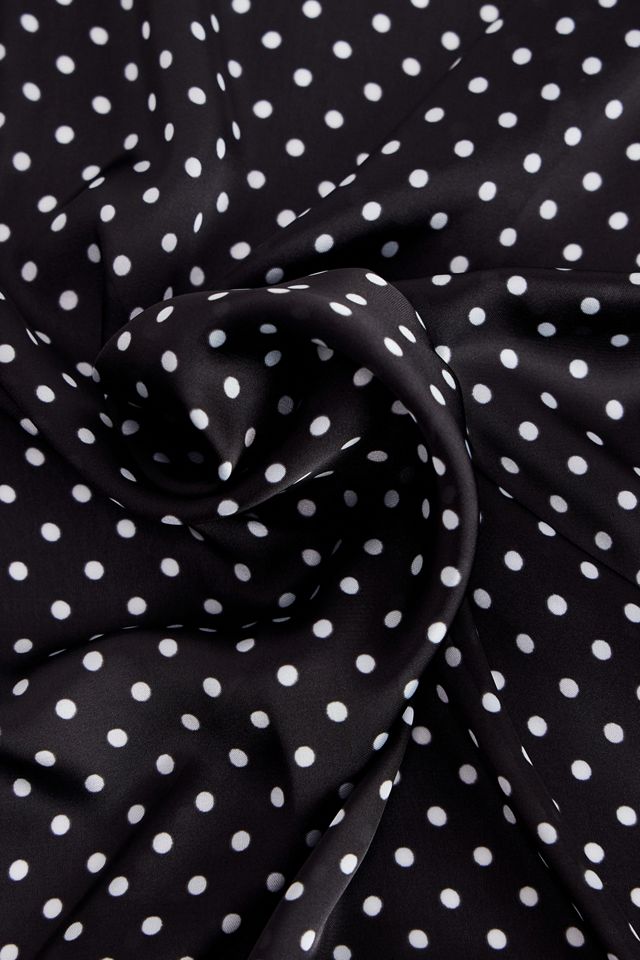 UO Silky Warped Polka Dot Headscarf #3