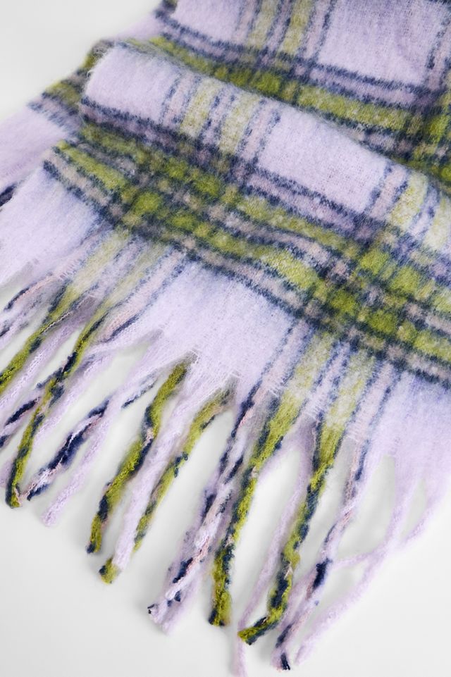 UO Plaid Blanket Scarf #4