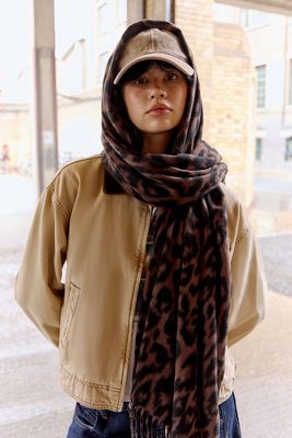 Bufanda Estampado de Leopardo Helena de UO