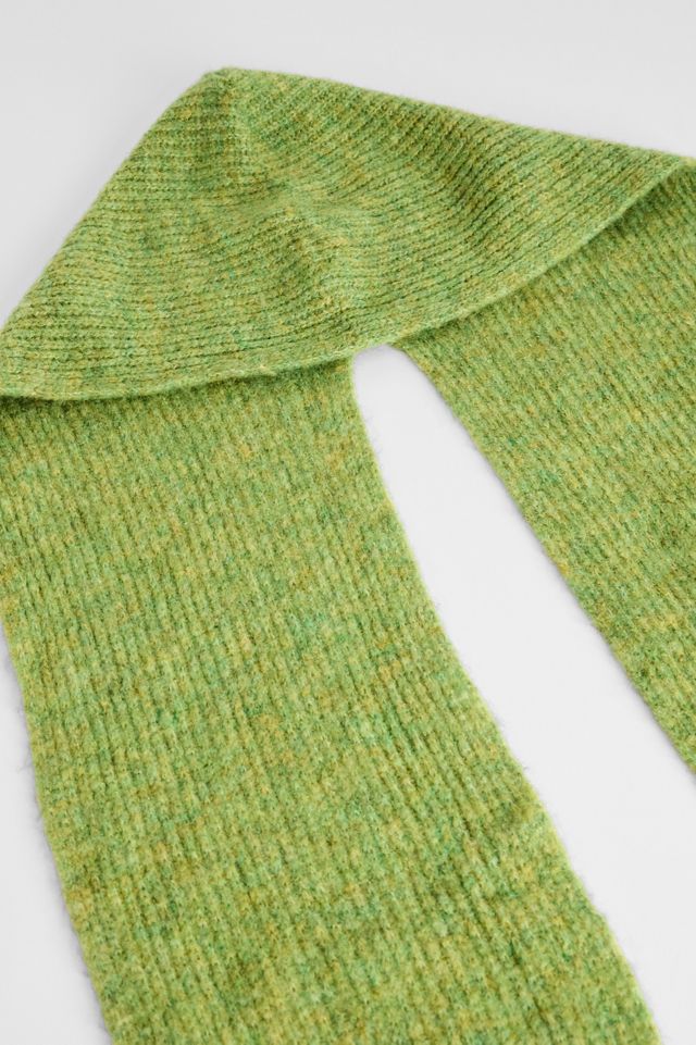 UO Georgia Hooded Scarf #2