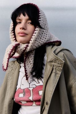 UO Triangle Open Knit Scarf