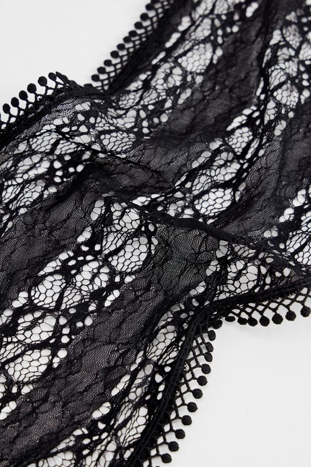 UO Lace Tassle Skinny Scarf #4