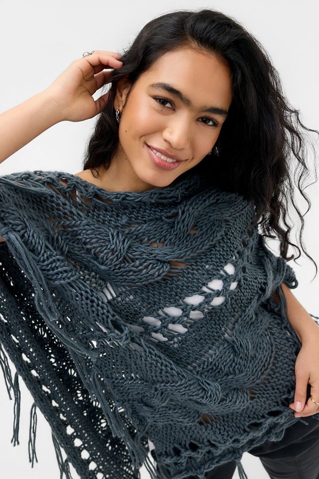 Poncho Asimmetrico a Maglia a Trecce UO #2