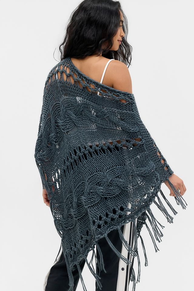 Poncho Asimmetrico a Maglia a Trecce UO #3