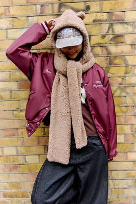 UO Teddy Hooded Scarf