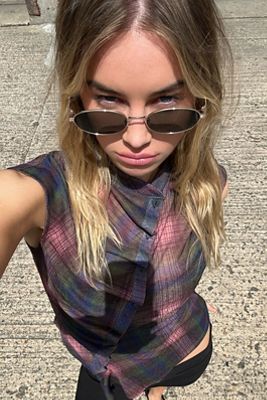 UO Sydney Metall-Sonnenbrille mit Ausschnitt