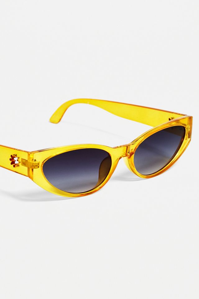 Urban Outfitters – Sonnenbrille „Skylar“ in Gelb mit Gänseblümchen-Cut-outs #2