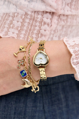 urban outfitters 時計 UO Heart Link Watch | Urban Outfitters UK