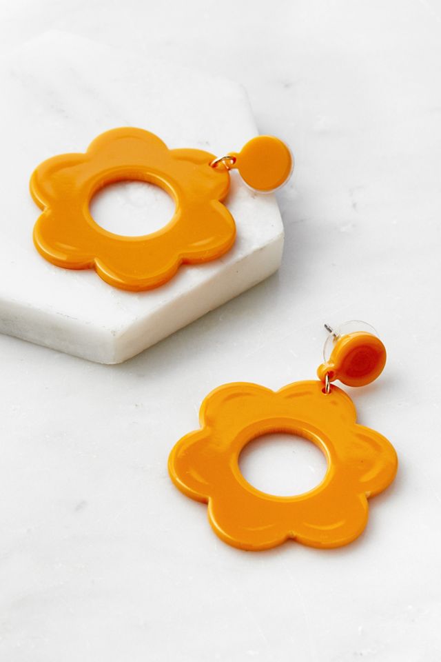 70s Resin Flower Drop Earrings #1