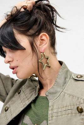 Orecchini a stella in bambù Silence + Noise