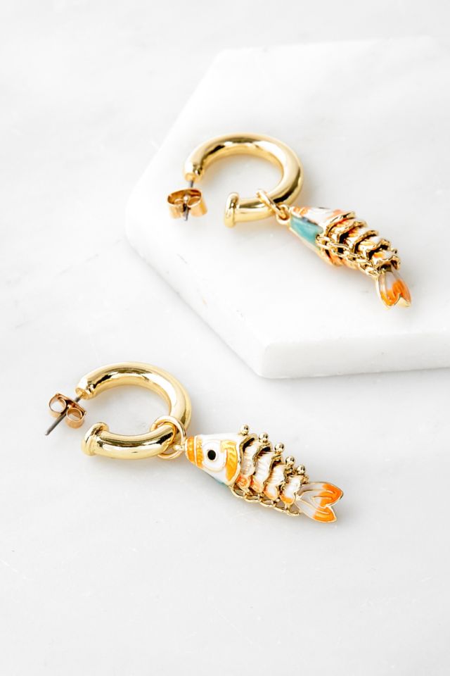 Man repeller tiger earring hot sale