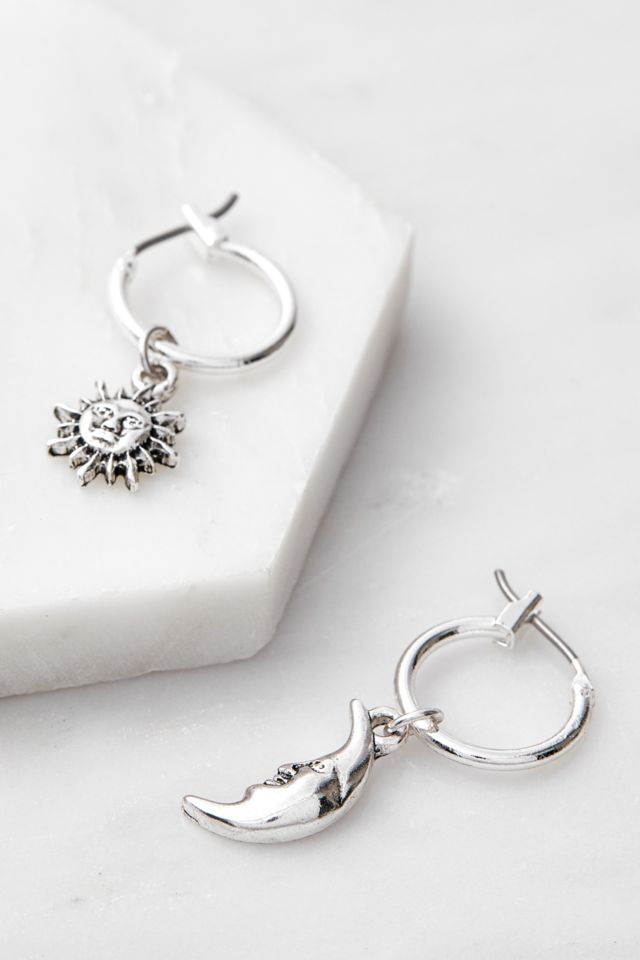 Urban outfitters sun and moon outlet earrings