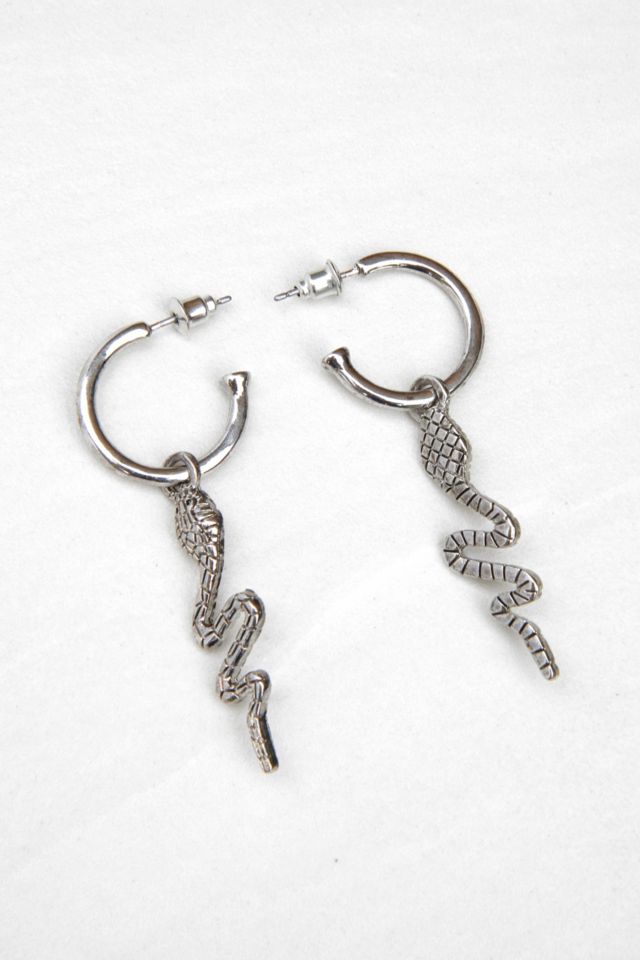 Snake ear cuff deals urban outfitters