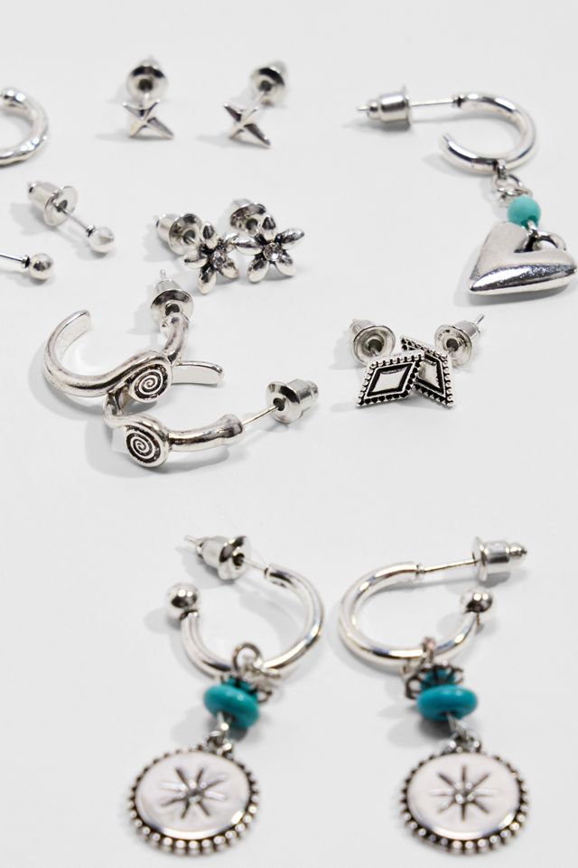 Paquete de 10 Aretes Grunge UO #3