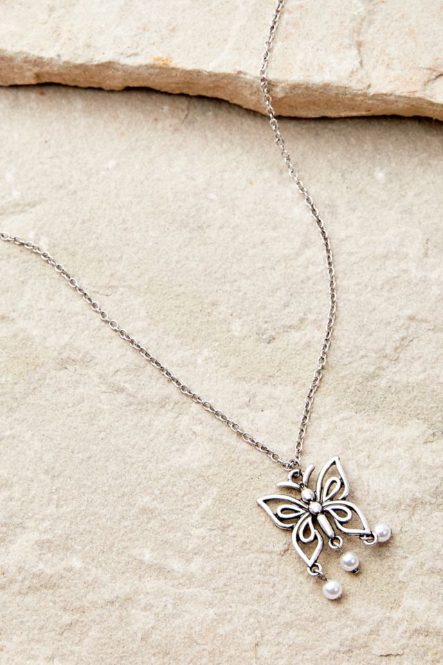 Butterfly necklace online urban outfitters