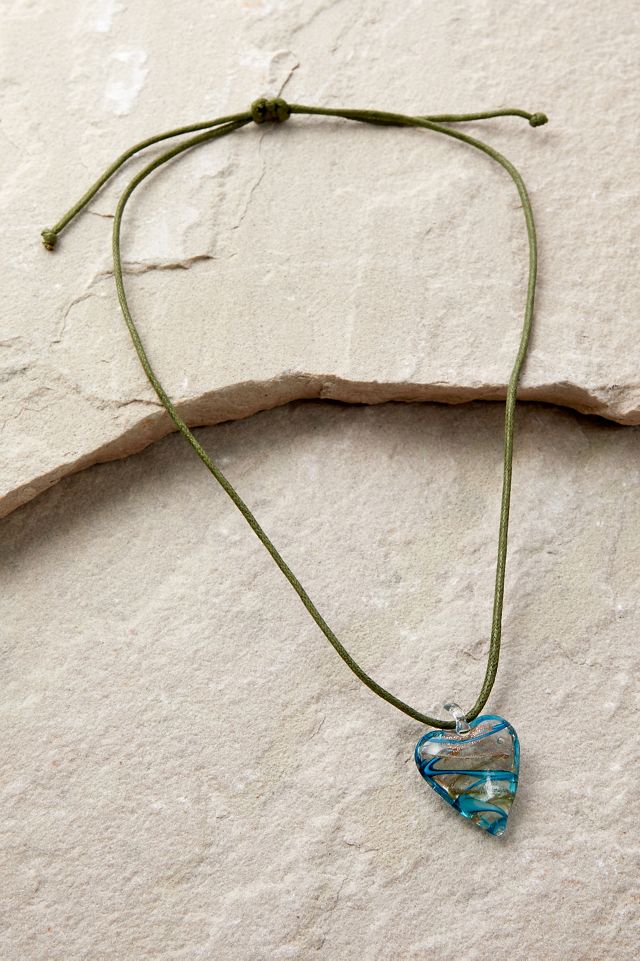 Collier de cœur en cordon marbré Silence + Noise #2