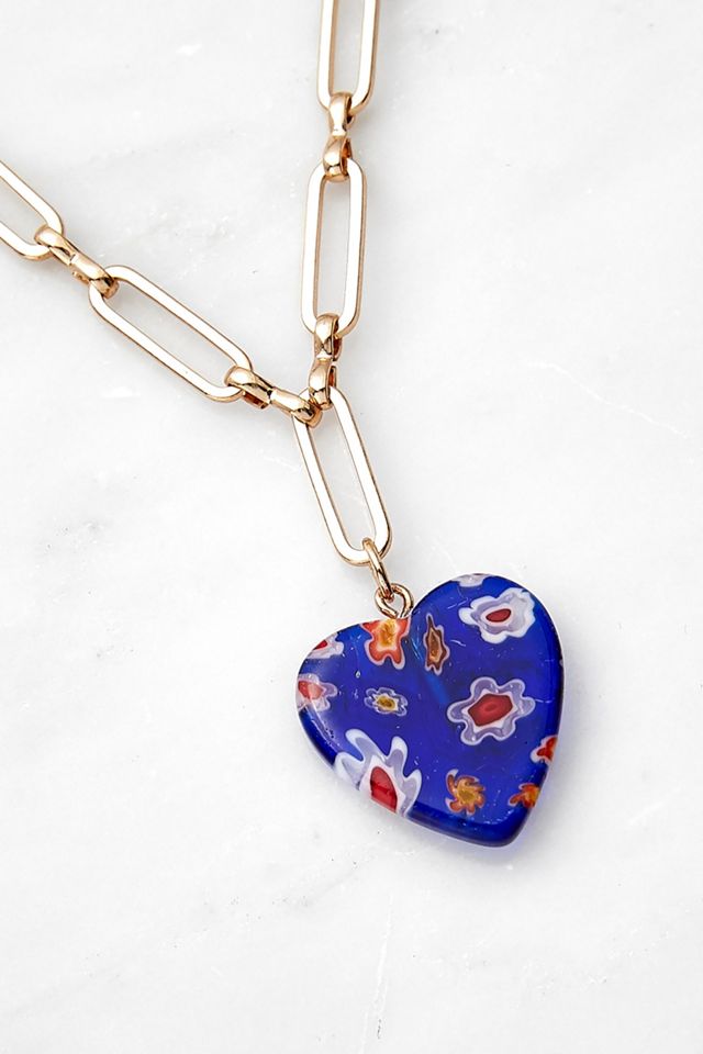 Chaîne avec pendentif en forme de cœur #1