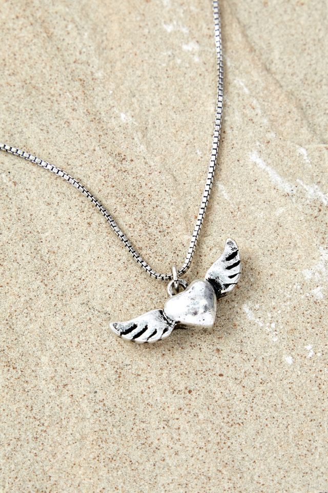 Urban outfitters online heart necklace