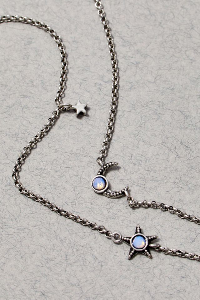 Star choker urban on sale outfitters