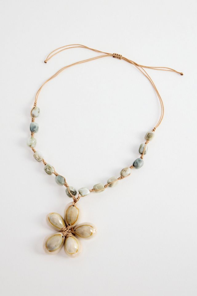 UO Bead Shell Flower Choker Necklace #3