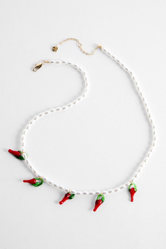 UO Chilli Pearl Necklace #1