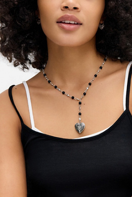 Silence + Noise Black Bead Heart Lariat Necklace Product Page