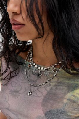 UO Star Charm Necklace