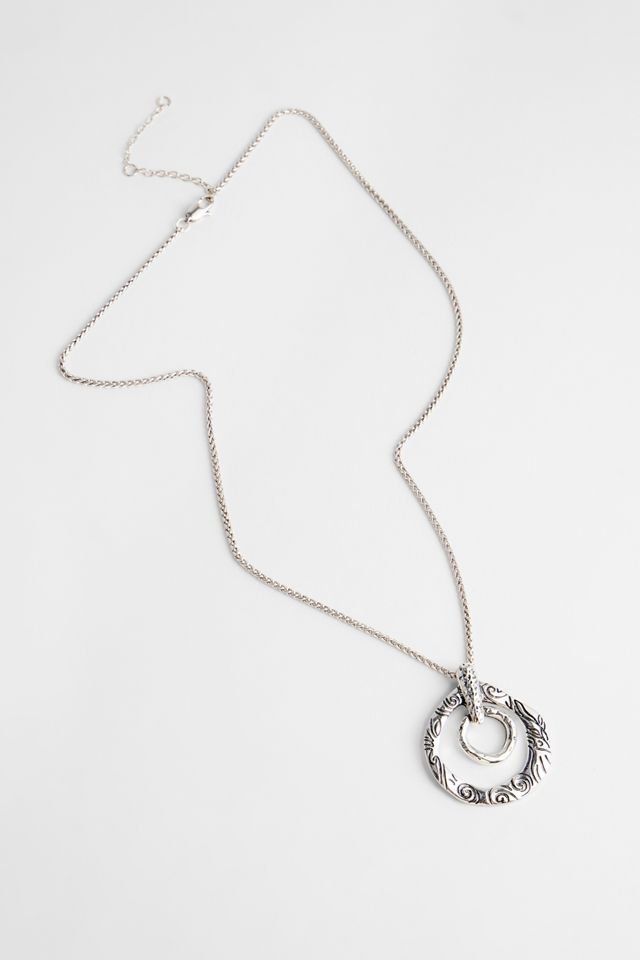 Collier à pendentif anneau gravé Silence + Noise #1