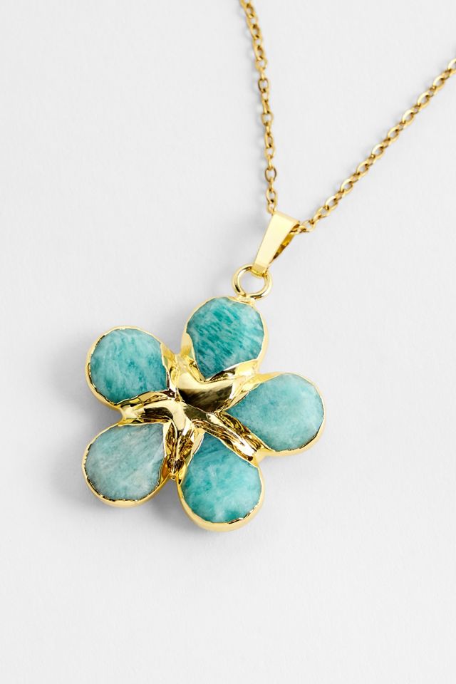 Recreation Jewels Aashnis Flower Necklace #1
