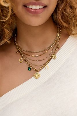 Collar con Dije de Chica con Suerte Bohomoon