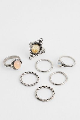 Silence + Noise Anillos de Gemas Ornamentales Paquete de 7