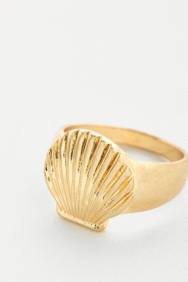 Ring in Gold mit Muscheldesign #1