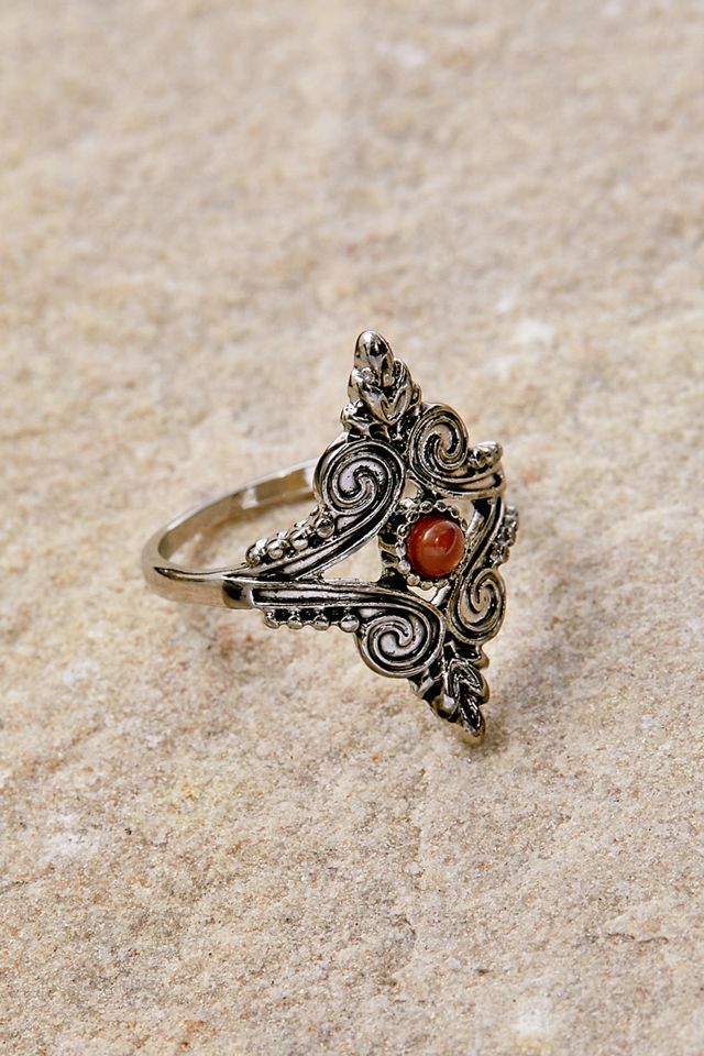 Élégante bague en argent massif rehaussé d'ambre, taille 52, très bon état