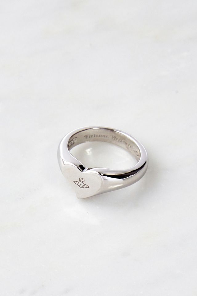Vivienne Westwood Marybelle Ring | Urban Outfitters UK