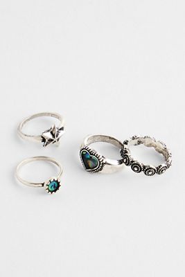 Silence + Noise Moonstone Ring 4-Pack