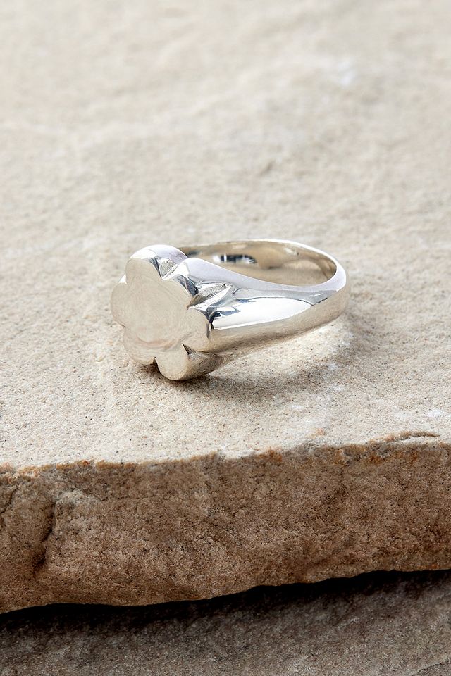 Rat Betty Wonky Flower Ring | Urban Outfitters UK Rat Betty Wonky Flower Ring | Urban Outfitters UK