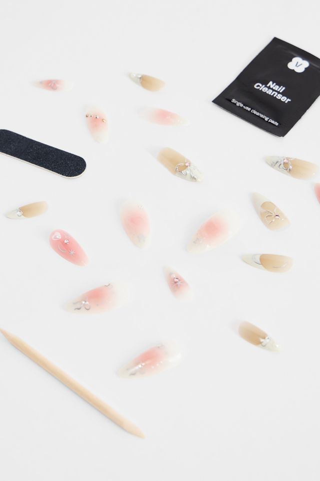 Faux ongles pressés Never Have I Ever Ballet #1