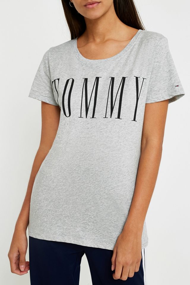 Tommy Jeans Clean Grey Logo T-Shirt #1