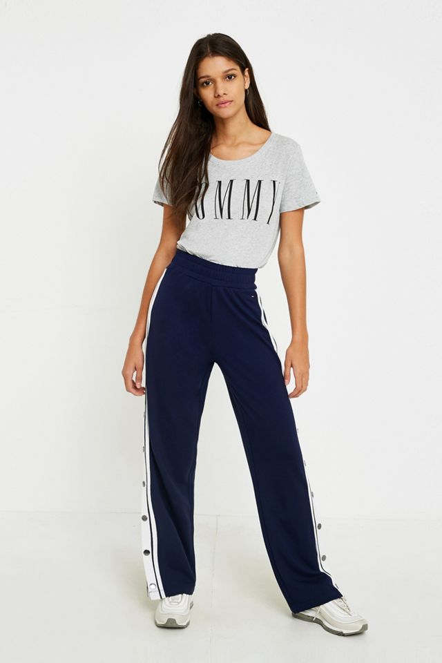Tommy Jeans Clean Grey Logo T-Shirt #2