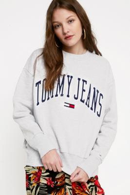 tommy jeans collegiate sweater