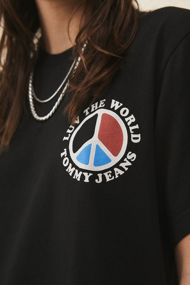 Tommy Hilfiger – T-Shirt „Luv The World“ in Schwarz mit Logo-Print #2