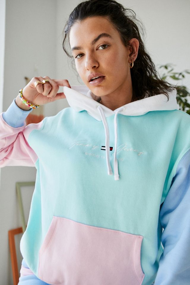 Tommy jeans pastel on sale colour block sweatshirt