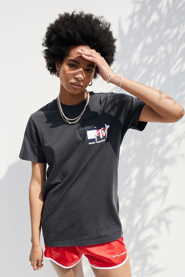 Tommy Jeans X A Blast From The Past – T-Shirt „MTV“ in Schwarz #1