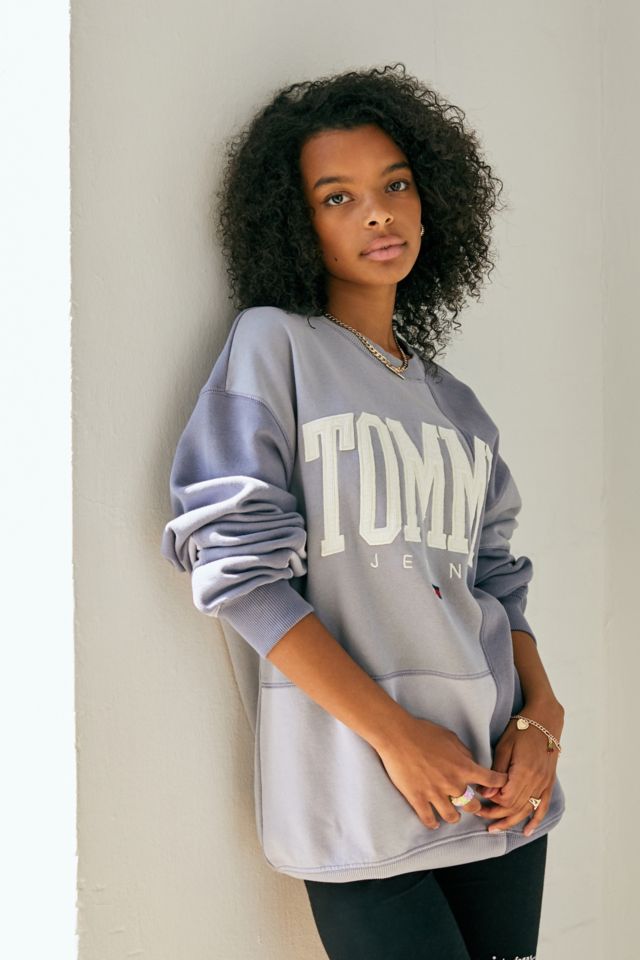 Tommy jeans shop sweatshirt collegiate