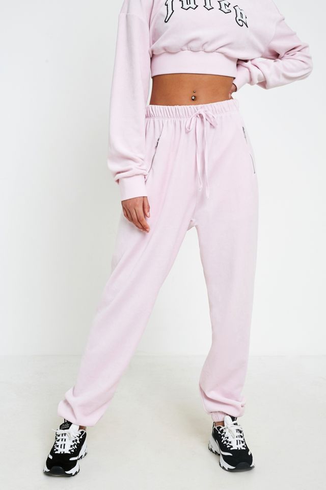 Juicy Couture X VFILES – Jogginghose aus Velours in Rosa #3