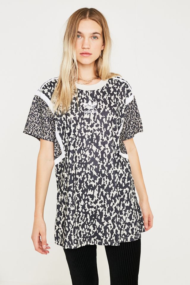 adidas Originals Leopard Print Boyfriend Camiseta #1