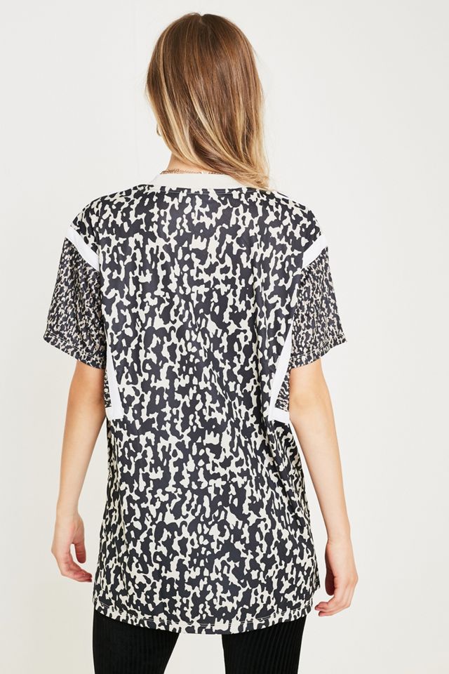 adidas Originals Leopard Print Boyfriend Camiseta #4