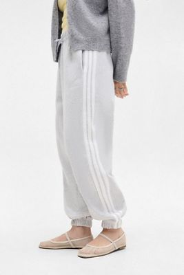 Joggers adidas de Jaspeado Gris con 3 Rayas