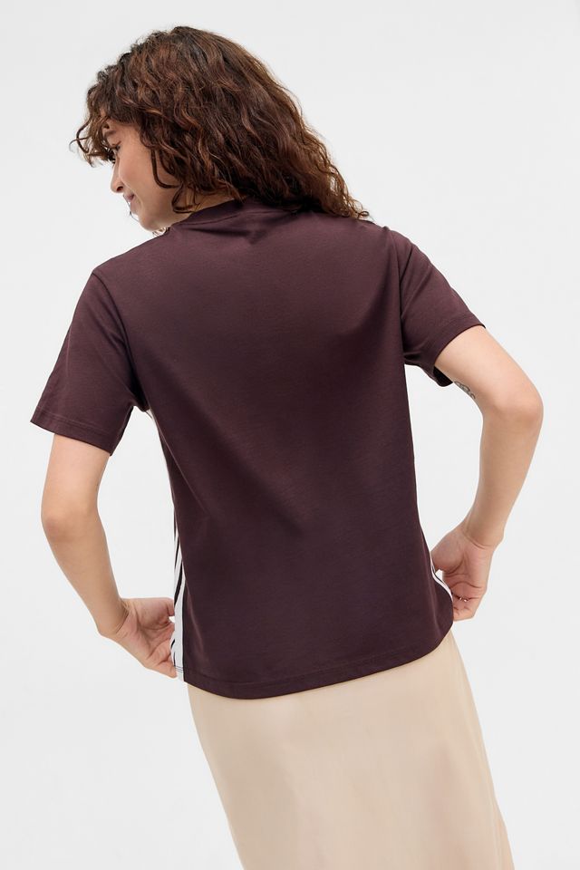Camiseta adidas Chocolate con 3 Rayas #2